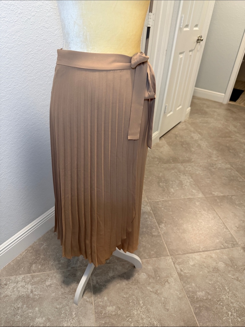Express Pleated Midi Skirt with Side Tie in Taupe